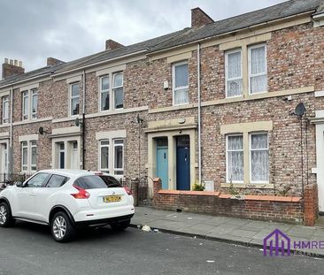 3 bedroom flat to rent - Photo 4