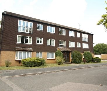 Hallington Close, Woking - Photo 5