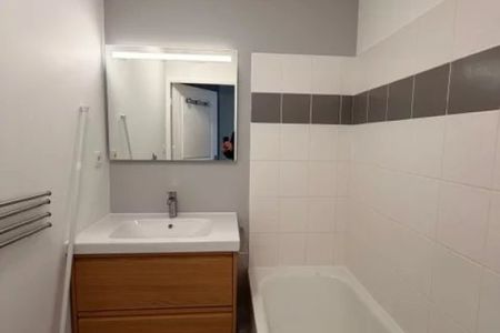 3 PIECES MEUBLE - Photo 2