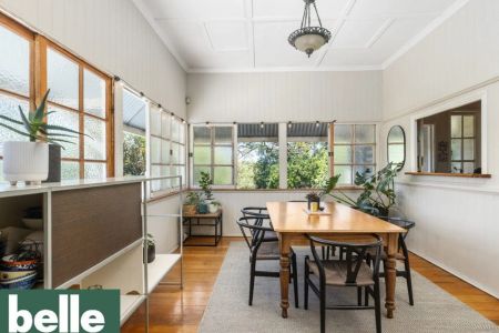 Inner-City Character Home - Photo 2