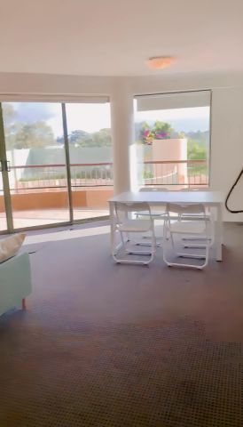 2 bed 2 bath - Photo 3