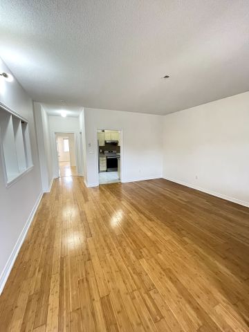 For Lease - 9 Denim Drive, Brampton, Ontario - Photo 5