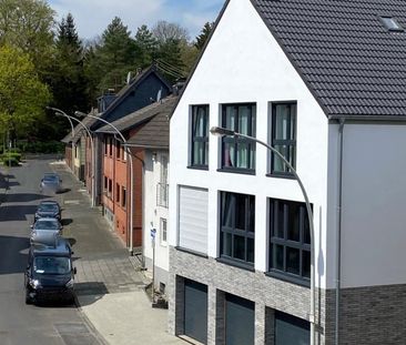 Frechen-Bachem: schicke 3-Zimmerwohnung mit Balkon - Foto 1