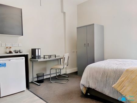 Premier Luxe Studio - Photo 3