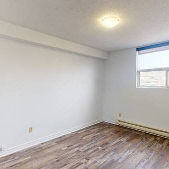 1 Bedroom All Inclusive Centretown Apartment - April 1st - Photo 3