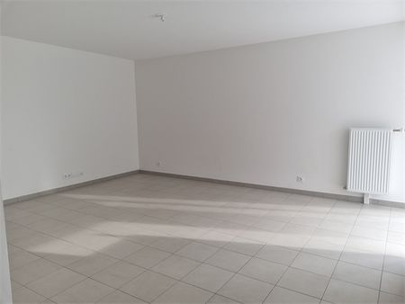 Location Appartement 80 M² SAINT-LOUIS 1 280 € - Photo 2