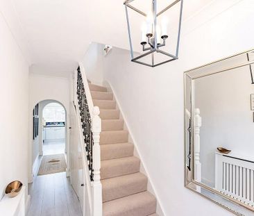 3 bedroom semi-detached house to rent - Photo 4