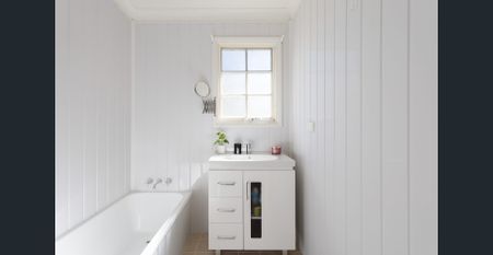 73 Loftus Street, Katoomba - Photo 2