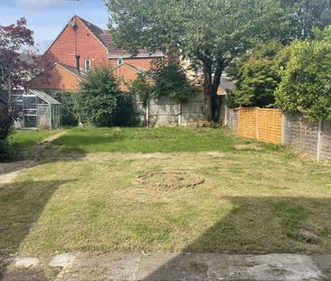 Newcroft Road - Photo 3