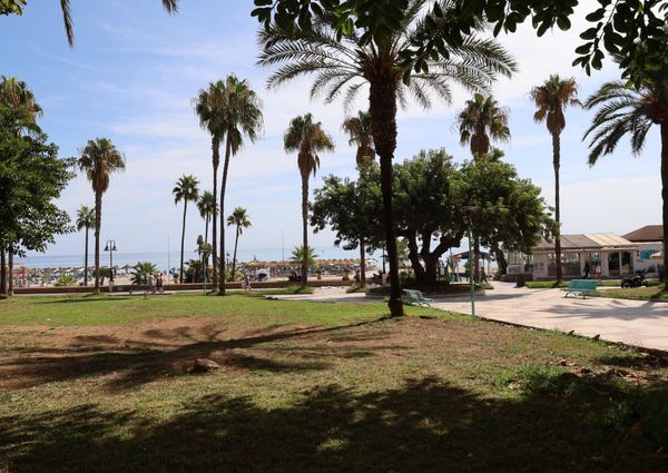 Atico tipo duplex en el corazón de La Carihuela (DISPONIBLE DESDE SEPTIEMBRE DE 2026) – tor487jv