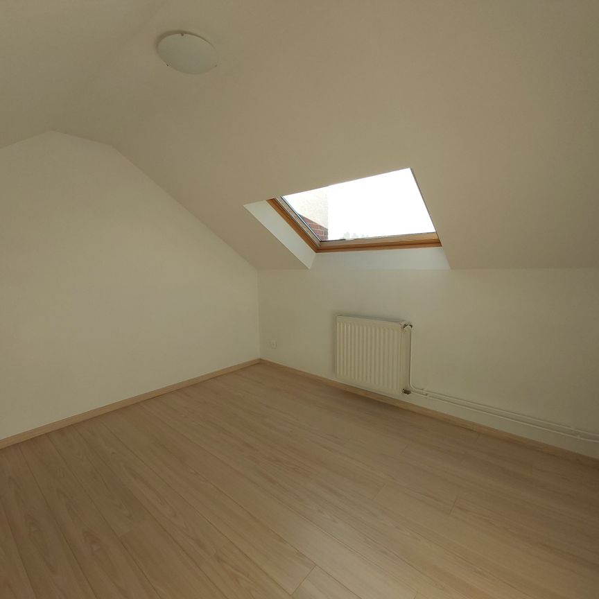 5 PIECES EN DUPLEX DE 75.29 m2 SECTEUR JACQUART/CAMILLE LENOIR - Photo 1