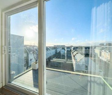 Sunapee Road, Green, RG2 - Photo 5