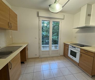 Appartement T3 (73 m²) à louer à BASTIA - Photo 1