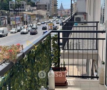 Quadrilocale in Affitto in Via Emilio Bufardeci 2 a Siracusa - Foto 4