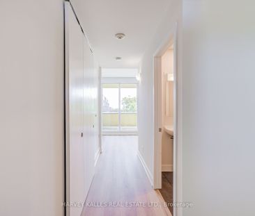 Roncesvalles Lofts , #507A - Photo 6