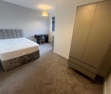 2, FFF, 7 Cleeve Wood Road - Photo 3