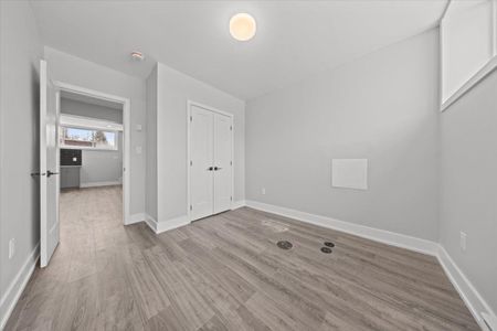 For Lease - 20 Inverkip Avenue Unit# B, Hunt Club - South Keys and Area, Ontario - Photo 2