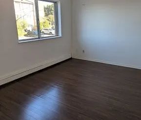 41 Huron Heights Drive ##6 - Photo 4