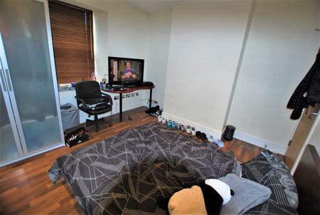 22 Ashdell Road, Broomhill - Photo 4