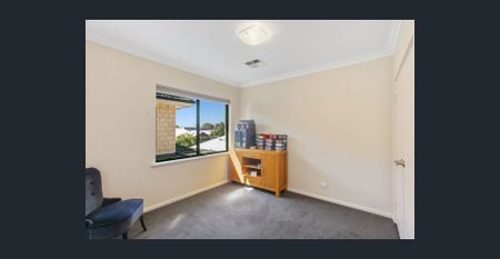 Family Living with Bonus Granny Flat in a Leafy Mount Pleasant Street - Photo 5