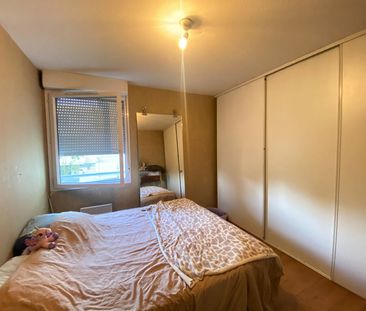 Location Appartement 2 pièces 46m² - Photo 3