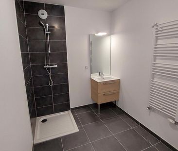 location Appartement T3 DE 58.7m² À SAINT EGREVE - Photo 6