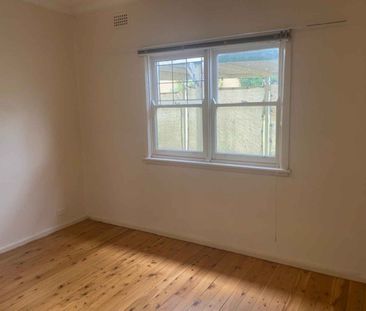 2 Bedroom Home - Photo 4