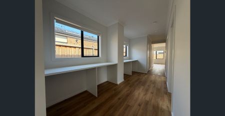 Stunning 4-Bedroom Family Home in Clyde North - Photo 5