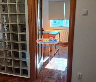 Inchiriere apartament 3 camere decomandat OCTAVIAN GOGA / NERVA TRAIAN - Photo 6