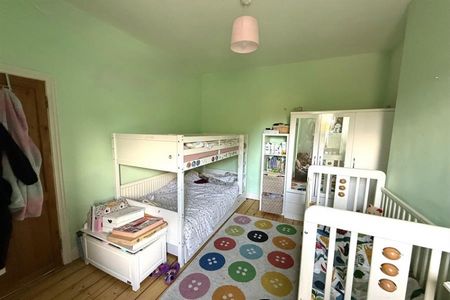 3 Bedroom End Terrace To Let - Photo 3