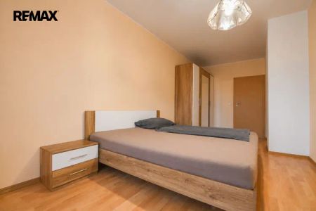 Pronájem světlého bytu 2+kk s terasou a parkováním v Hradci Králové, Ve Stromovce - Photo 5