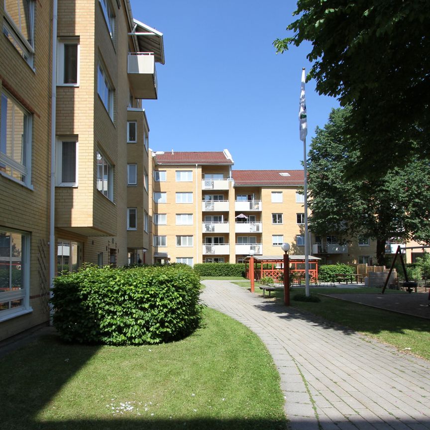 Järnvägsgatan 7 - Photo 1