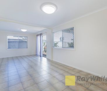 $630 per week / $2,520 Bond - Photo 2