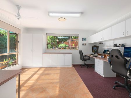 50 Jonas Absalom Drive, Port Macquarie NSW 2444 - House For Rent | Domain - Photo 5