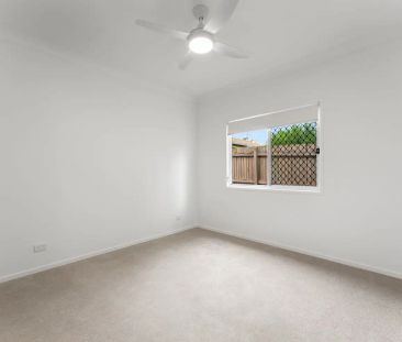 2/20 Homebush Drive, Regents Park QLD 4118 - Photo 2