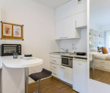 Deluxe Studio - Photo 6