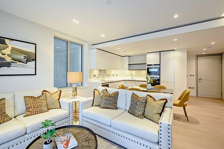 An interior-designed three double bedroom, two bathroom apartment on Edgware Road, London W2 - Photo 2