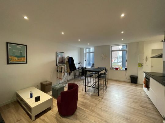 T3 situé rue Léon Gambetta – Wazemme – République réf G242-01 - Photo 1