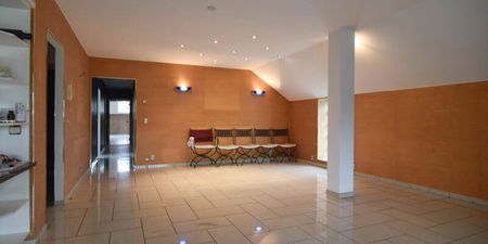 Appartement te huur in Hamoir voor € 950 met 2 slaapkamers - Photo 2