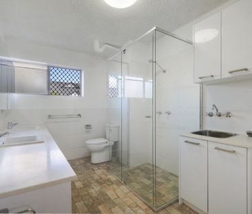 33/224 Marine Parade, Labrador QLD 4215 - Apartment For Rent - $750... - Photo 6