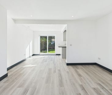 Semi-detached house to rent on - Photo 1