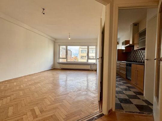Appartement te huur - Photo 1