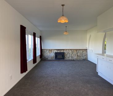 35 Prospect Terrace, Johnsonville - Photo 2