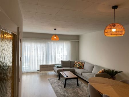 rustig gelegen 2 slpk-appartement met terras en garage - Photo 2