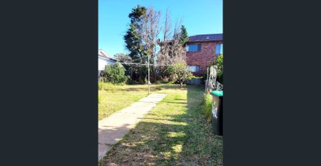 3 Bedroom Home in Prime Location - Photo 5