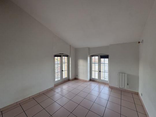 Location Appartement 2 pièces 49m² CASTELNAUDARY 11400 - Photo 1