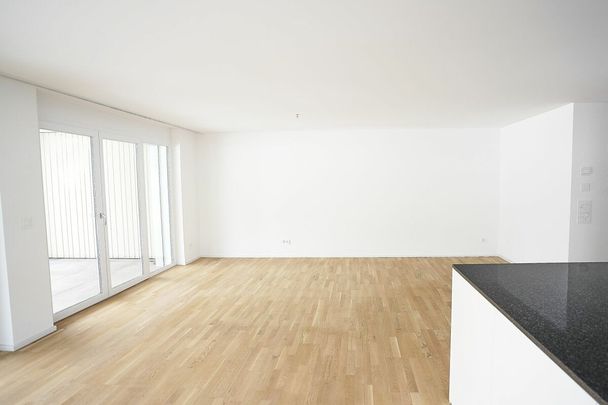 Moderne Wohnung mit Stil und Komfort - Foto 1