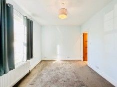 2 bed Mid Terraced House for Rent - Photo 1