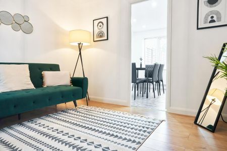 2 bedroom townhouse to rent - Photo 4