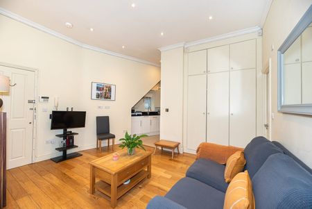 1 Bed Flat, Mysore Road, SW11 - Photo 3